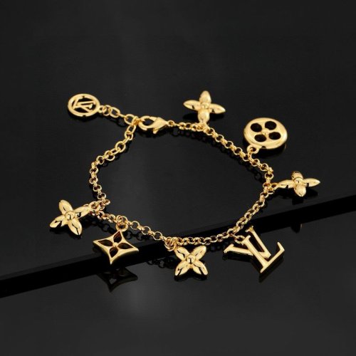 LV Bracelet 11yxx26 (2)_3586486